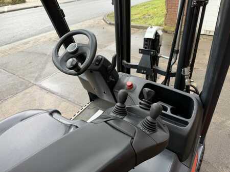 Electric - 3 wheels 2018  Linde E14-02 (9)