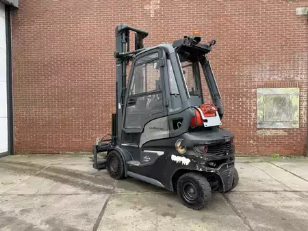 Carrelli elevatori GPL 2020  Linde H35T-01 (3)