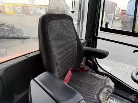 Carrelli elevatori diesel 2019  Kalmar DCG 80-9 (10)