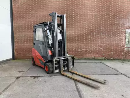 Carretilla elevadora GLP 2021  Linde H20T-01 (1)