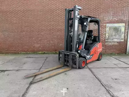 Carretilla elevadora GLP 2021  Linde H20T-01 (3)