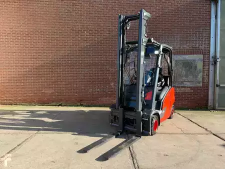 Diesel heftrucks 2018  Linde H20D-01 (4)