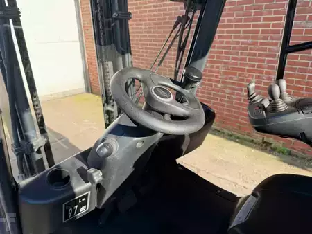 Diesel heftrucks 2018  Linde H20D-01 (8)