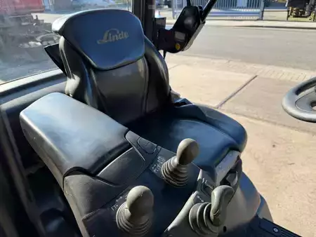 Diesel heftrucks 2018  Linde H20D-01 (9)