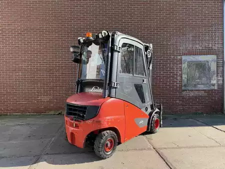 Diesel heftrucks 2019  Linde H20D-01 (3)