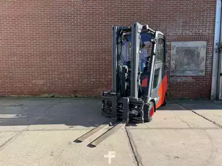 Diesel heftrucks 2019  Linde H20D-01 (4)