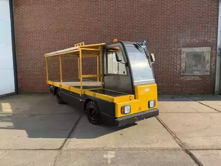 Trainatori  Bradshaw FB 3000 (2)