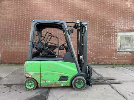 El truck - 4 hjulet 2011  Linde E20PH-01 (2)