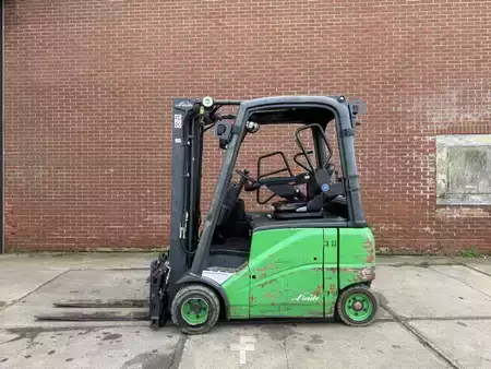 El truck - 4 hjulet 2011  Linde E20PH-01 (6)