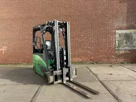 El truck - 4 hjulet 2014  Linde E20PH-02 (1)