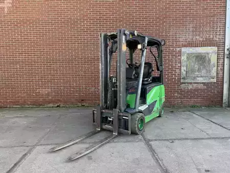 El truck - 4 hjulet 2014  Linde E20PH-02 (3)