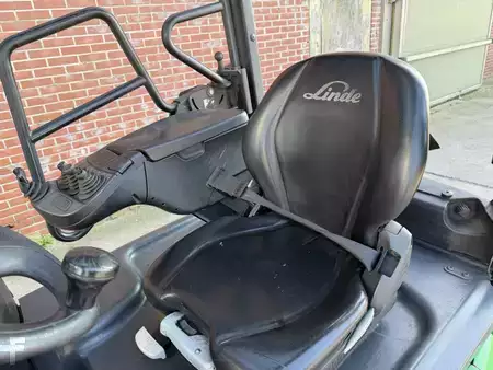 El truck - 4 hjulet 2014  Linde E20PH-02 (7)