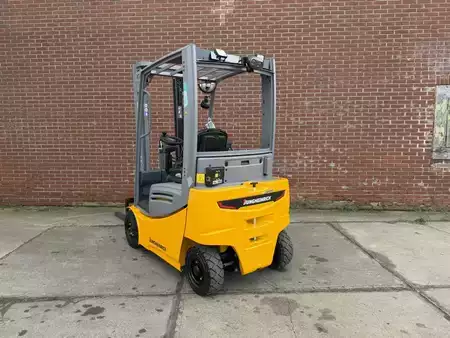 Eléctrico - 4 rodas 2025  Jungheinrich EFG 316k (4)