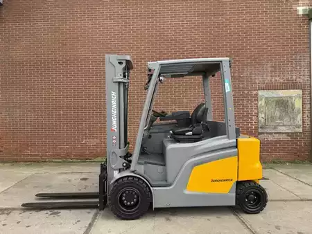 Eléctrico - 4 rodas 2025  Jungheinrich EFG 435 (4)