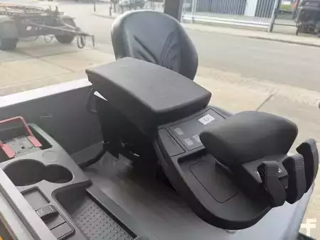 Eléctrico - 4 rodas 2025  Jungheinrich EFG 435 (10)