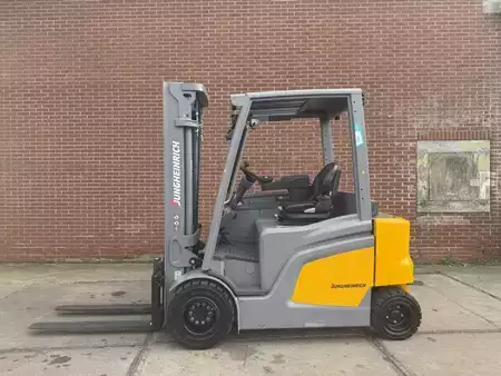 Eléctrico - 4 rodas 2025  Jungheinrich EFG 435 (6)