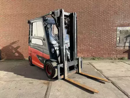 Elektro 4 Rad 2018  Linde E45HL-01/600 (1)