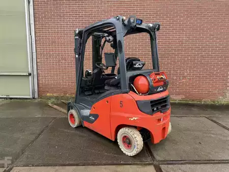 Chariots élévateurs GPL 2020  Linde H18T-01 (5)