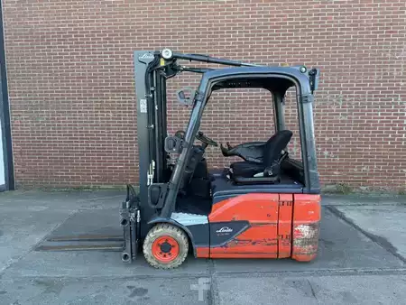 Elektro tříkolové VZV 2018  Linde E16-02 (6)