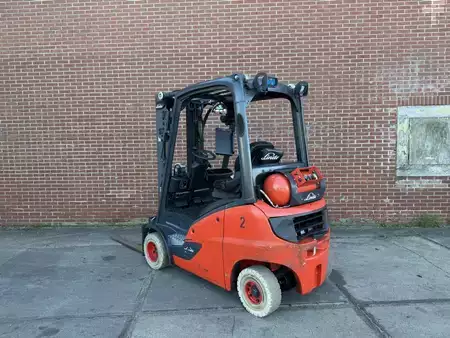 Chariots élévateurs GPL 2020  Linde H18T-01 (5)