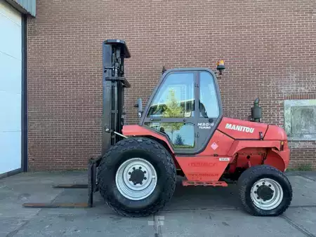 Terrängtruck 2012  Manitou M30-4 (6)