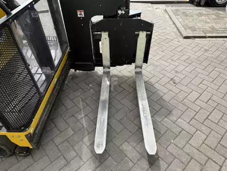 Vertikální vychystávací vozík 2019  Yale MTC13LWB (5)