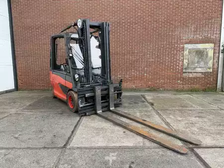 El truck - 4 hjulet 2018  Linde E50HL-01/600 (1)