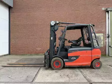 El truck - 4 hjulet 2018  Linde E50HL-01/600 (6)