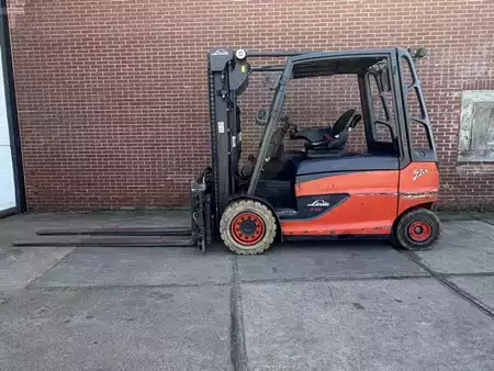 Chariots électriques à 4 roues 2018  Linde E50HL-01 (6)