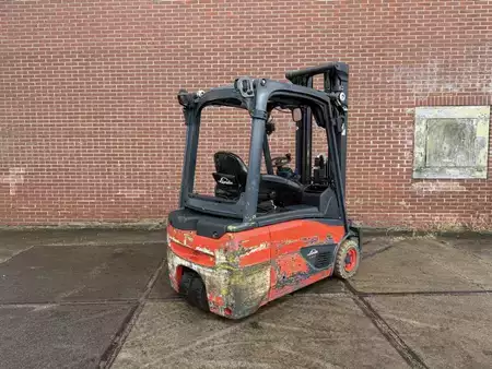 Elektromos 3 kerekű 2021  Linde E16L-02 (3)