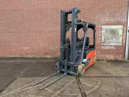 Elektromos 3 kerekű 2021  Linde E16L-02 (4)