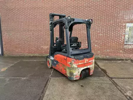 Elektromos 3 kerekű 2021  Linde E16L-02 (5)