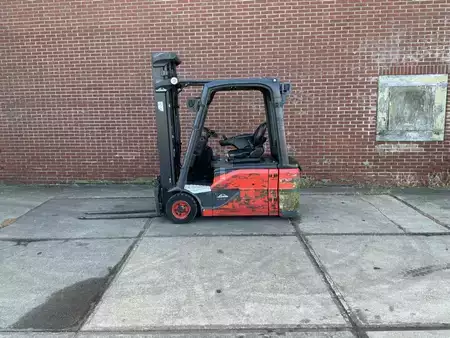 Elektromos 3 kerekű 2021  Linde E16L-02 (5)