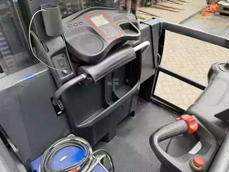 Recogepedido vertical  Linde V48 (8)