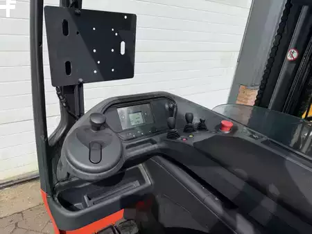 Reachtrucks 2015  Linde R16HD-01 (7)