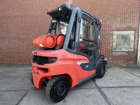 LPG heftrucks 2020  Linde H35T-01 (3)