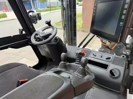 Elektryczne 4-kołowe 2017  Linde E45HL-01/600 (10)