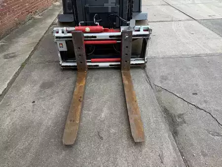4-wiel elektrische heftrucks  Linde E40H-01/600 (7)