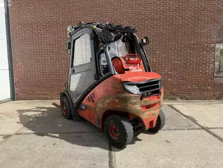 LPG Forklifts 2019  Linde H30T-02 (3)