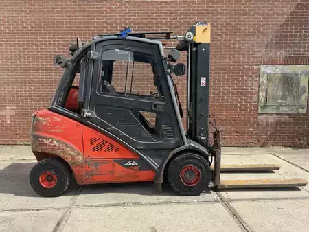 LPG Forklifts 2019  Linde H30T-02 (4)