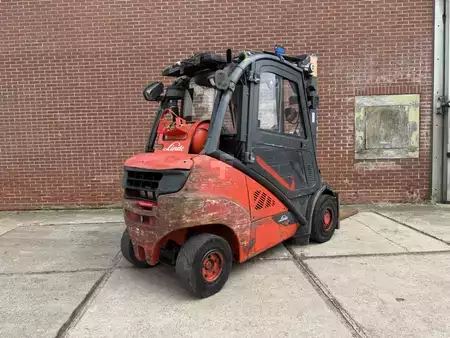 LPG Forklifts 2019  Linde H30T-02 (3)
