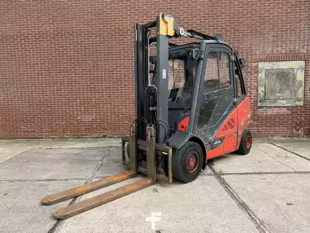 LPG Forklifts 2019  Linde H30T-02 (4)
