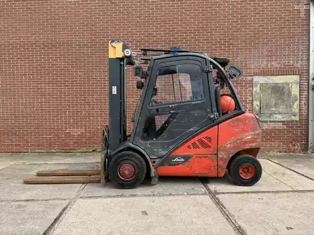 LPG Forklifts 2019  Linde H30T-02 (6)