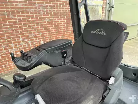 Sähkö - 4 pyör 2019  Linde E35L-01 (7)