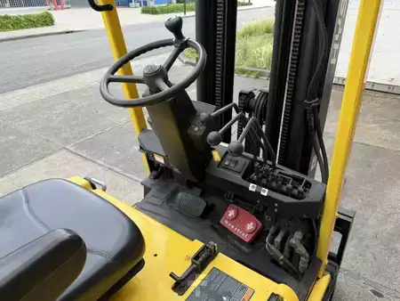 Chariots électriques à 3 roues 1998  Hyster J1.80XMT (9)
