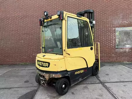 Elektryczne 4-kołowe 2016  Hyster J3.0XN (3)