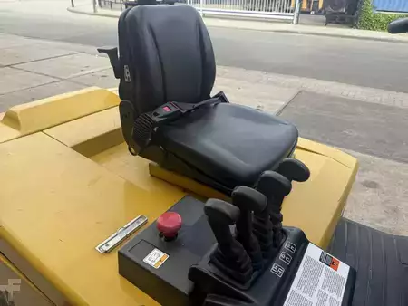 Electric - 4 wheels 2006  Yale ERP30ALF E2145 (10)