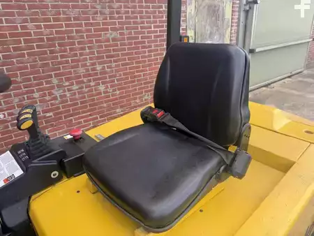 Electric - 4 wheels 2006  Yale ERP30ALF E2145 (7)