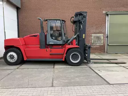 Empilhador diesel 2021  Kalmar DCG 160-12 (2)