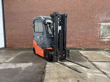 4-wiel elektrische heftrucks 2021  Toyota 8FBMKT25 (1)